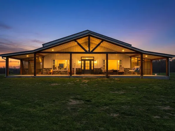 309 E 380th Road, Dunnegan, MO 65640