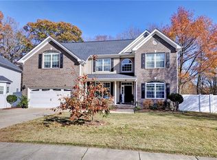 14 Firefly Ln, Hampton, VA 23666