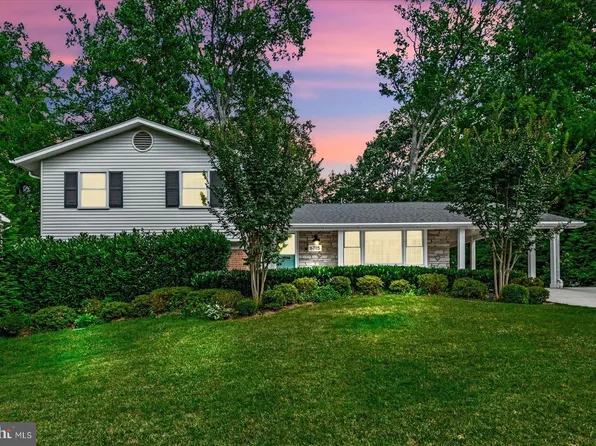 6715 Norview Ct, Springfield, VA 22152