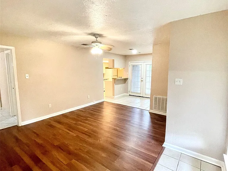 11906 Binghampton Dr — Photo 6