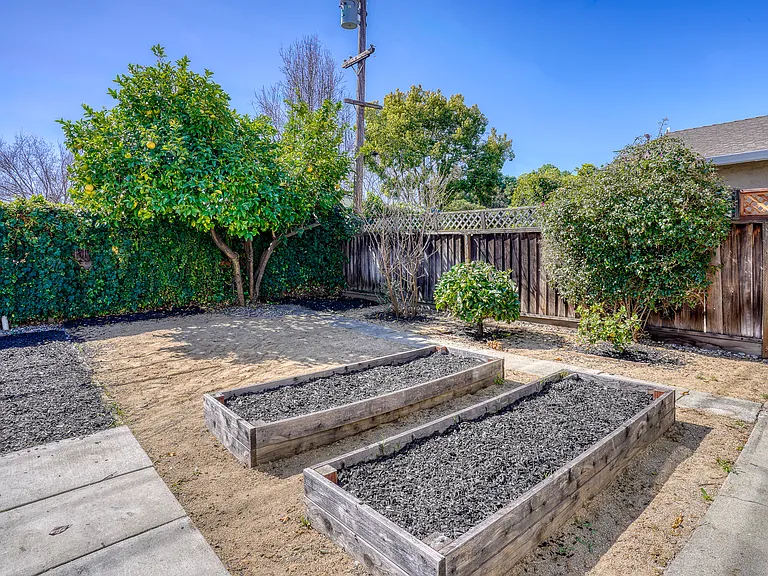 3364 Merrimac Dr — Photo 30
