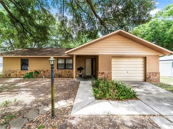 38 Almond Pass Dr, Ocala, FL 34472