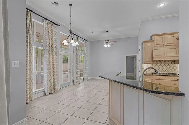 232 Delta Dr — Photo 24