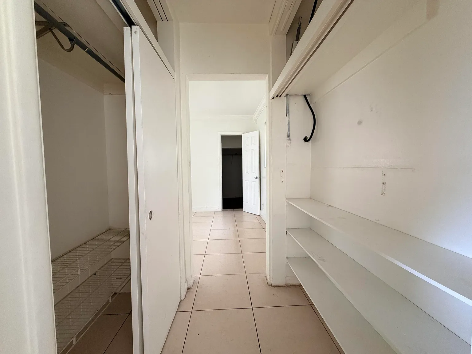 1 bed, 1.0 bath, 2041 sqft, $1,550 — Photo 4