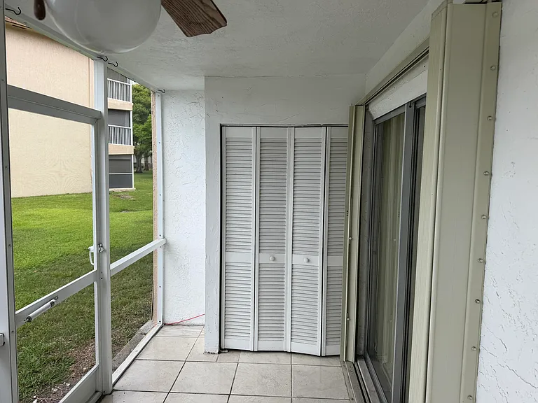 700 Village Green Ct #101 — Photo 30