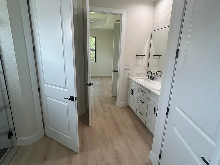 3968 Dominic St — Photo 13