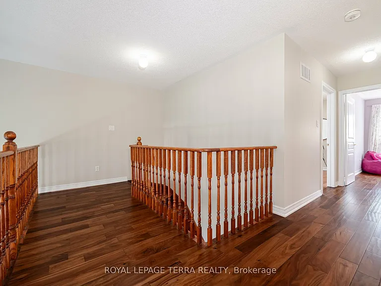 30 Eatonville St #UPPER — Photo 26