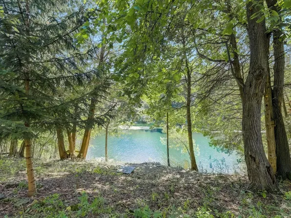 N67W5349 Cedar COURT, Cedarburg, WI 53012