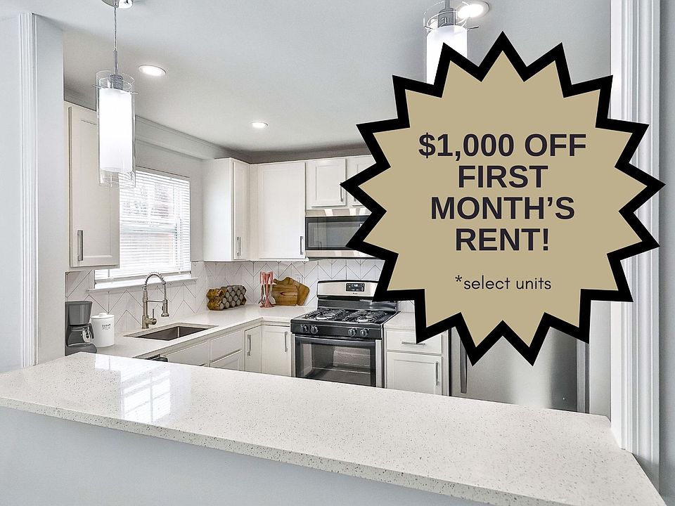 Elevate your living in a stunning kitchen at Partridge Run Apartments, featuring modern finishes and ample space. Don't miss out on $1,000 off your first month's rent for select units. Schedule your tour today!