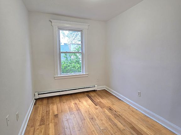5th image of 134 Stegman St APT 3