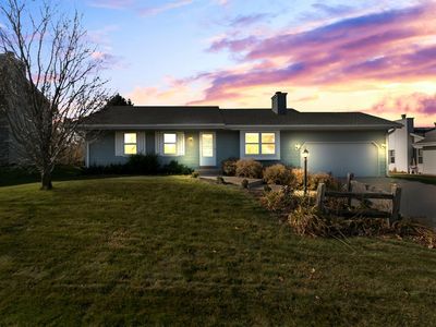 W162N10591 Auburn Ln, Germantown, WI, 53022