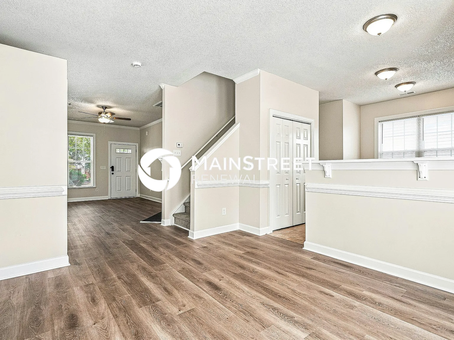 1820 Falls Landing Dr — Photo 3