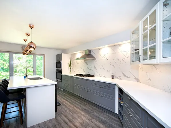 85 Jasper Ln #85, Randolph, MA 02368