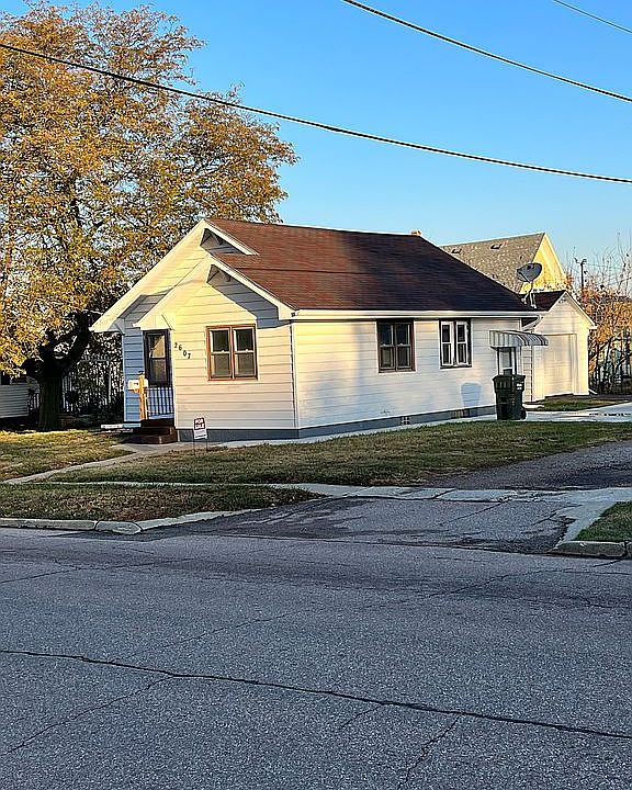 1st image of 2607 14th St