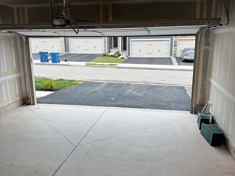 302 Milton Stamp Dr — Photo 3