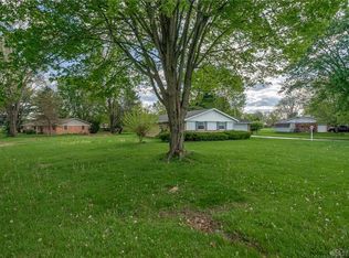 735 Kinsey Rd, Xenia, OH 45385