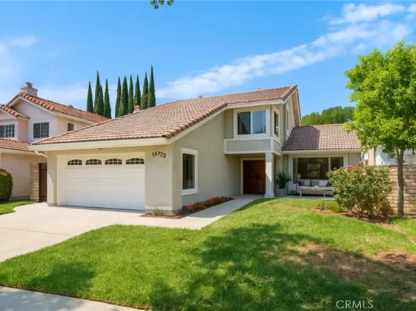 19735 Blythe St, Winnetka, CA 91306