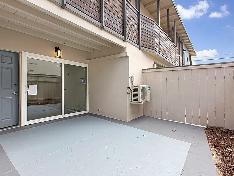 Palms Patio Apartment Homes — Photo 11