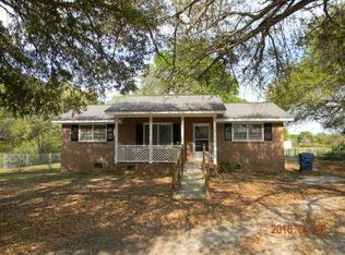 136 S Ridgell St, Batesburg, SC 29006