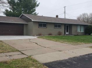 1500 S Felker Ave, Marshfield, WI 54449