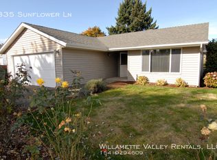 835 Sunflower Ln, Lebanon, OR 97355