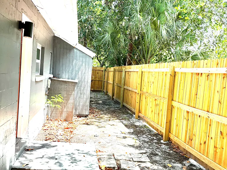 3865 15th Ave S — Photo 20
