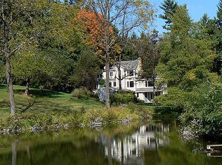 1576 Parkland Rd, Coopersburg, PA 18036
