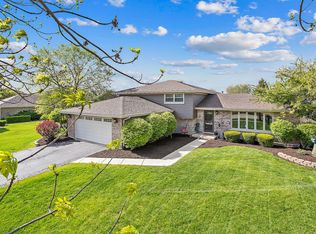 7634 W Lakeview Ter, Frankfort, IL 60423