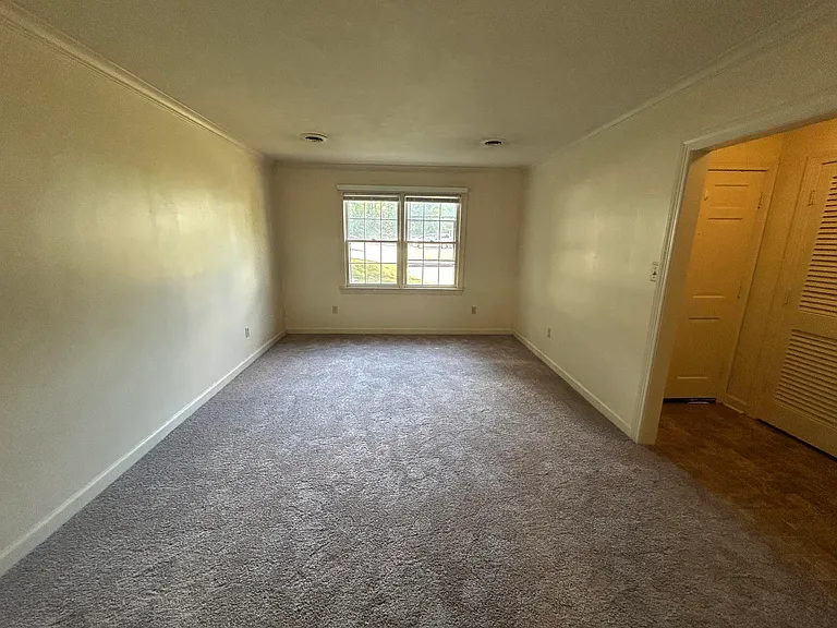 836 Duke Of Gloucester St #A — Photo 3