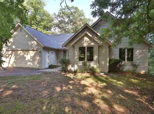 14 E Aspen Ct, Galena, IL 61036