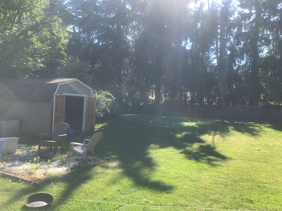 2nd image of 143 Dennis Ave