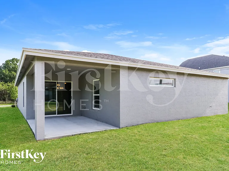 310 SW Undallo Rd — Photo 15