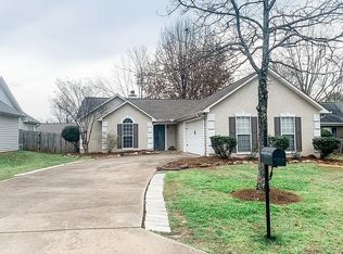 2152 Herndon St, Auburn, AL 36830