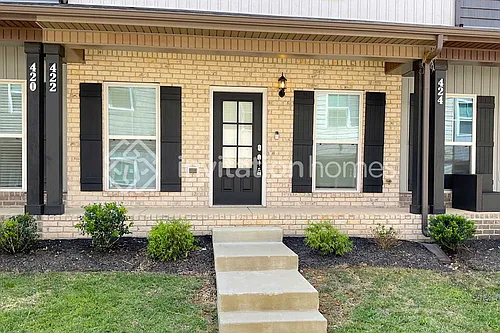 422 Rick McCormick Dr Photo 1