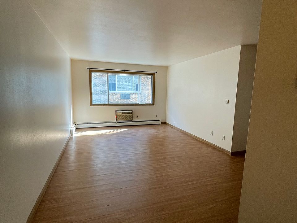 Living Room South Wall