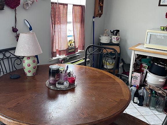 3rd image of 29 Balance Rock Road APT 5