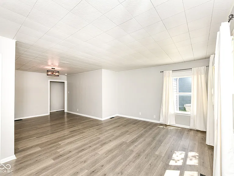 5301 Evanston Ave — Photo 6
