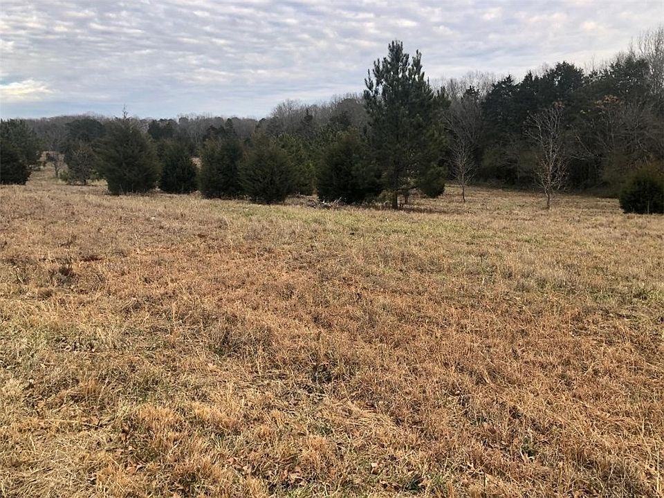 2nd image of 701 Project Rd