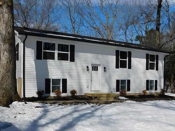 3rd image of 9458 Benson Rd