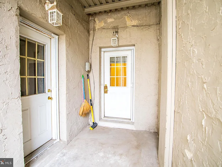 1124 E Passyunk Ave #4 — Photo 10