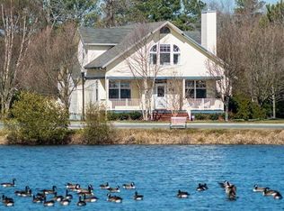 15 Thornberry Dr, Ocean View, DE 19970