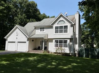 109 Crestwood Drive, Shirley, NY 11967