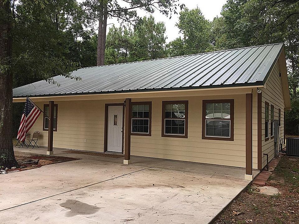 1st image of 18002 Lookout Lake Ln
