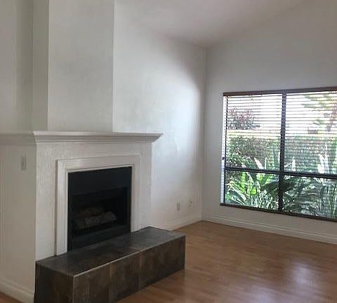 3rd image of 642 Chapala Dr