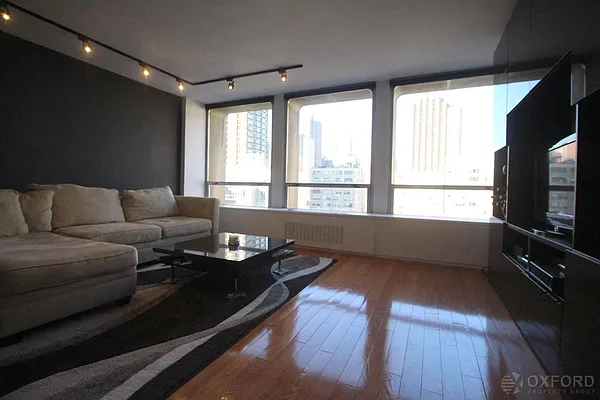 Rented by Oxford Property Group | media 15