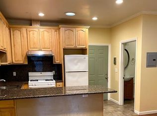 1517 Macarthur Blvd APT 11, Oakland, CA 94602