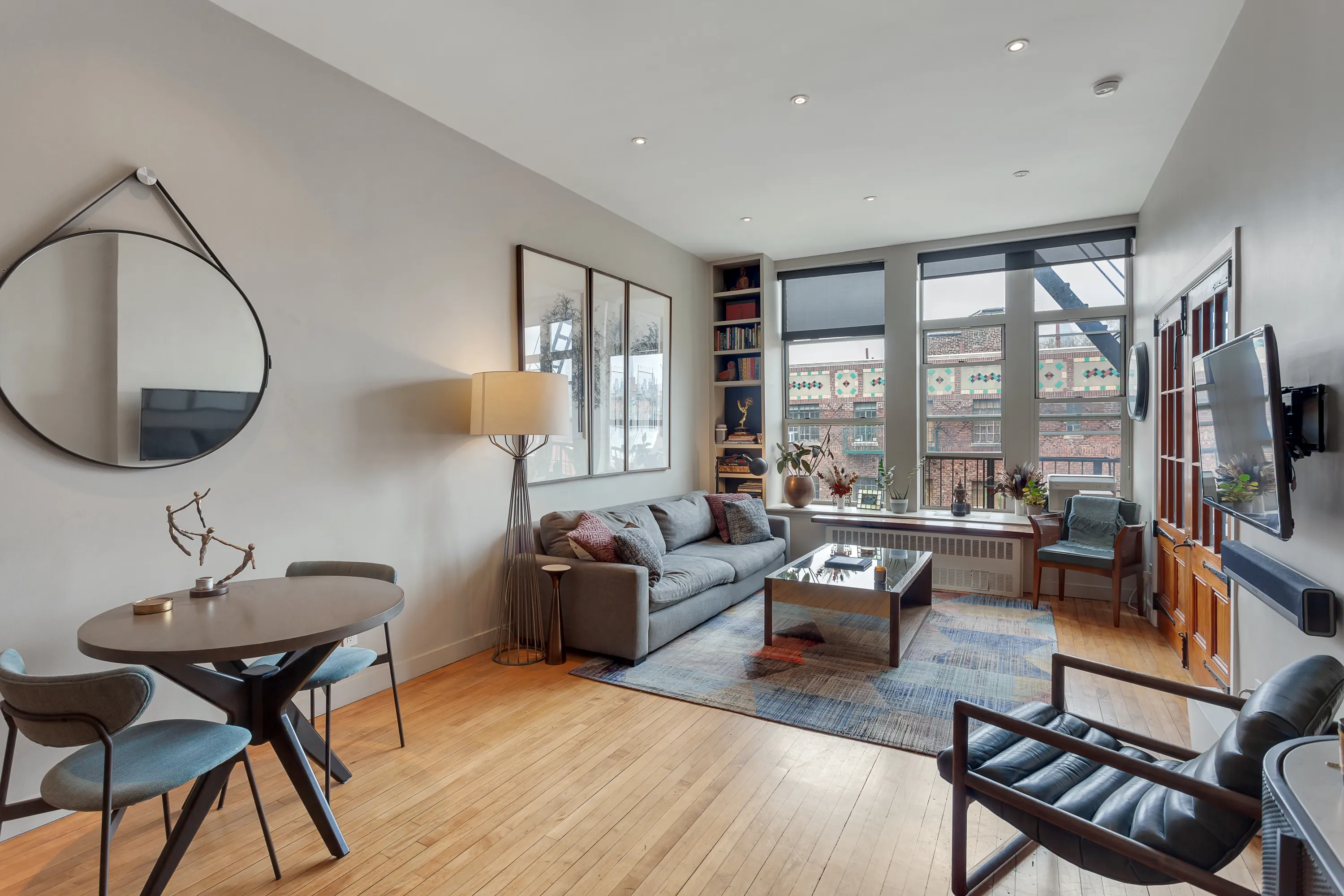 【c-boy street set】 style book #79 79 Barrow Street #5C in West Village, Manhattan | StreetEasy