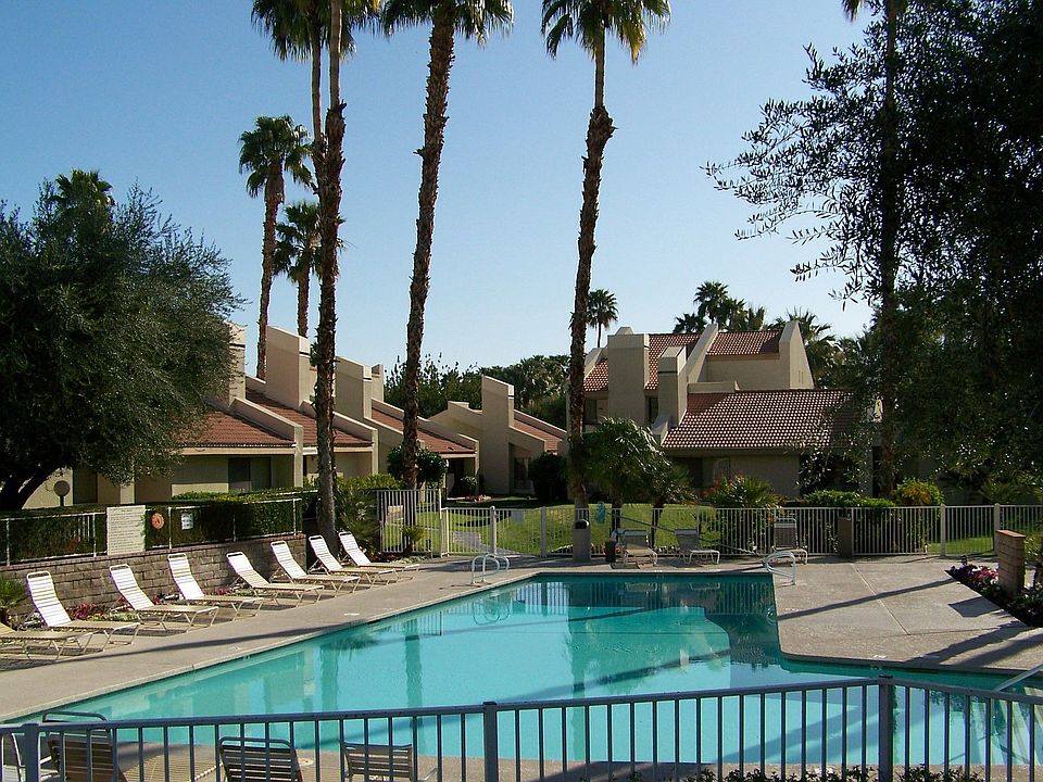 The Pointe in Palm Springs