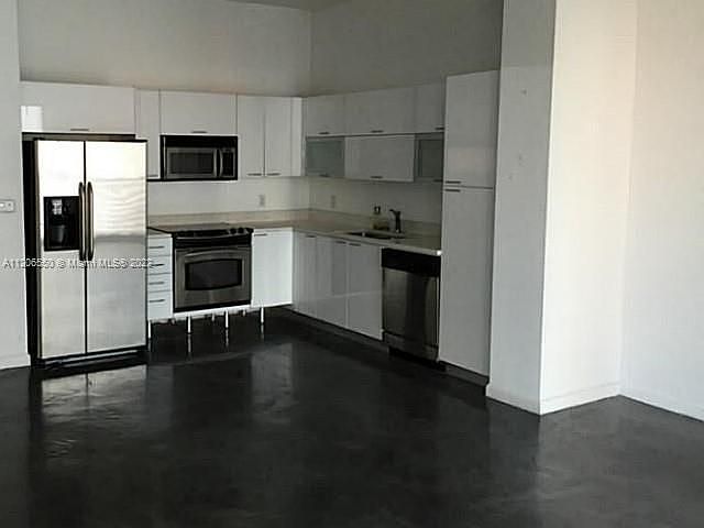1st image of 234 NE 3rd St APT 508