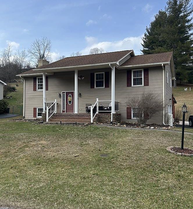 1st image of 228 Terry Dr